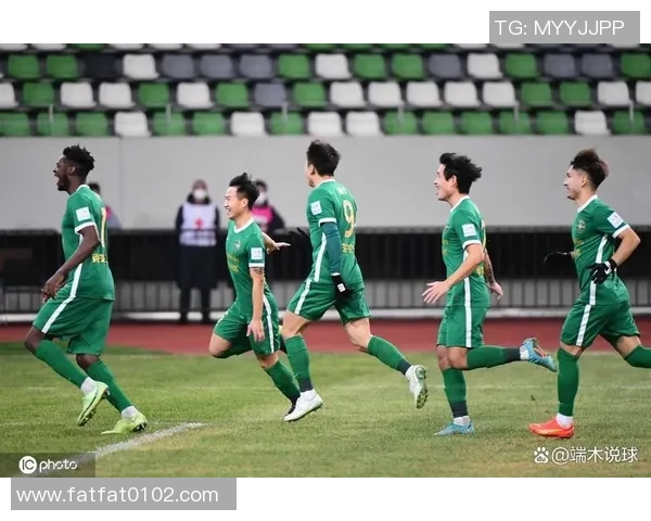 预选赛惊现冷门传统强队纷纷失利引发热议 预选赛惊现冷门传统强队纷纷失利引发热议